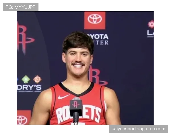 谢泼德防守端积极表现弥补身体条件 成火箭后场新发现 谢泼德防守端积极表现弥补身体条件 成火箭后场新发现