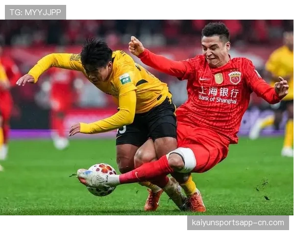 上海海港武磊替补登场60分钟进2球 每30分钟1球效率冠绝中超